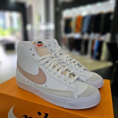 Blazer Mid 77 Vintage SUMMIT White Pink