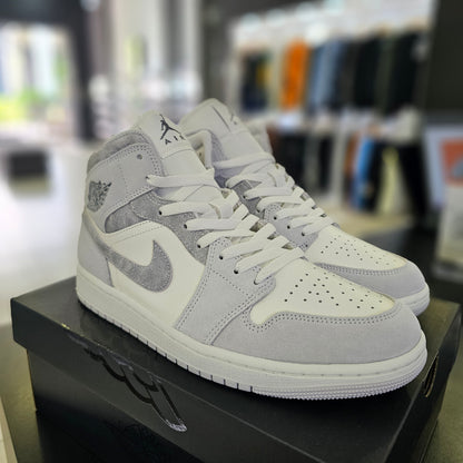 Jordan 1 Mid SE Neutral Grey Sail