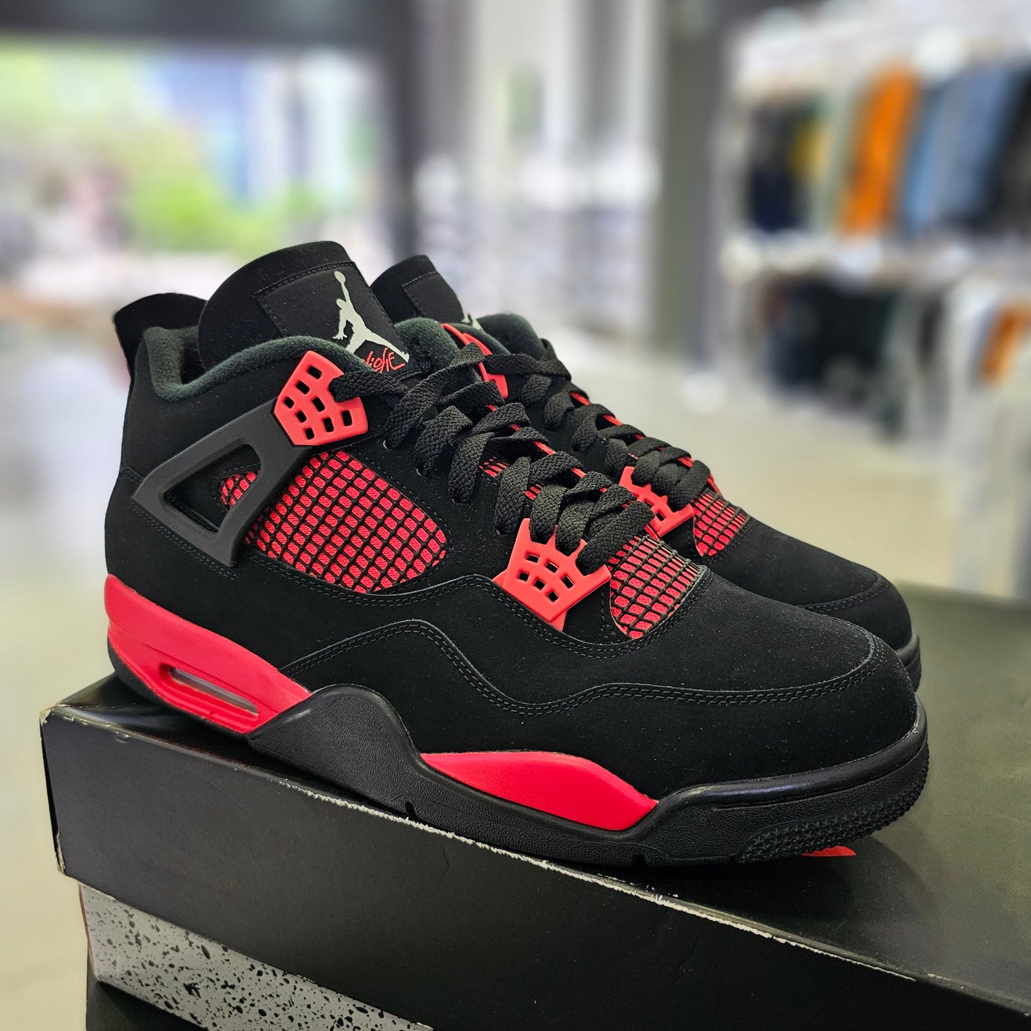 Jordan 4 Retro Red Thunder