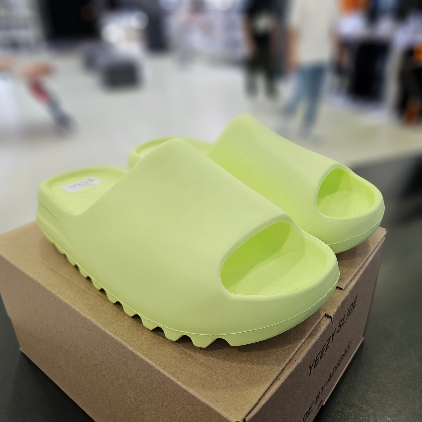 Yeezy Slide Glow Green