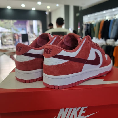 Dunk Low Valentine's Day 2024