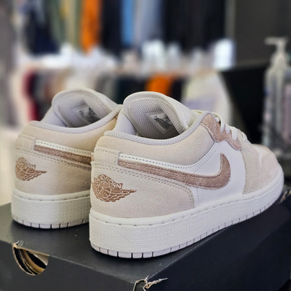 Jordan 1 Low SE Legend Light Brown