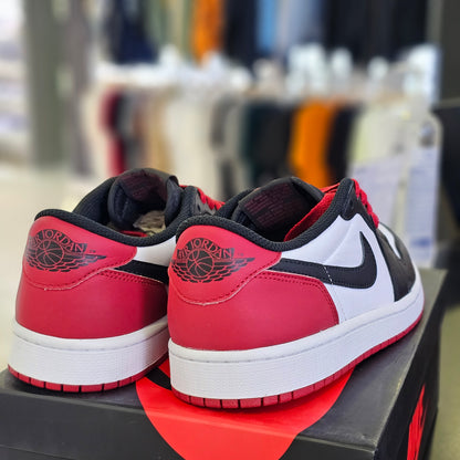 Jordan 1 Low OG Black Toe