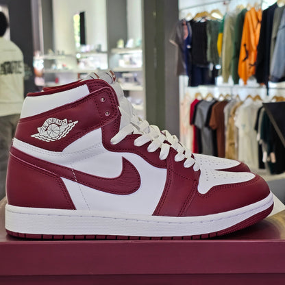 Jordan 1 Retro High OG Team Red