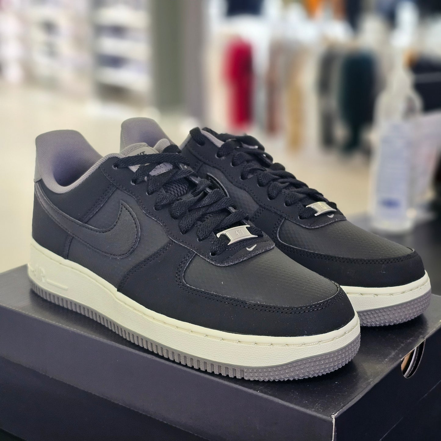 Air Force 1 Low '07 LV8 Black Flat Pewter