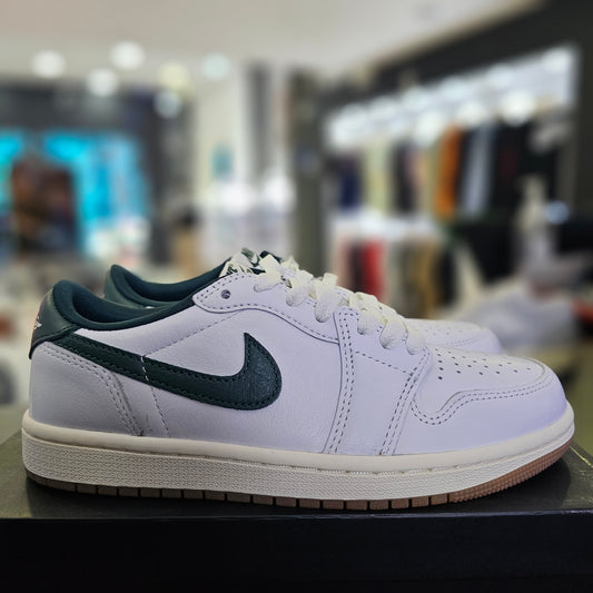 Jordan 1 Low Oxidized Green