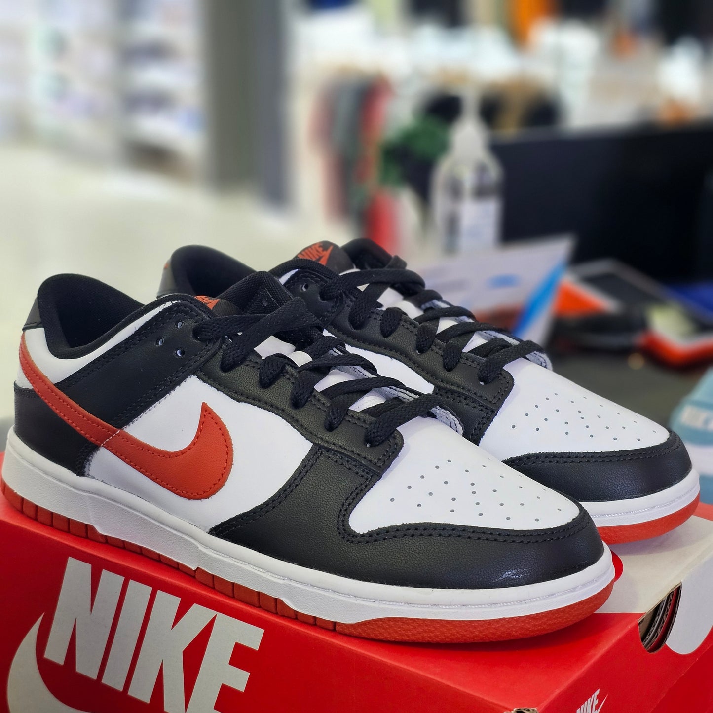 Dunk Low Dragon Red