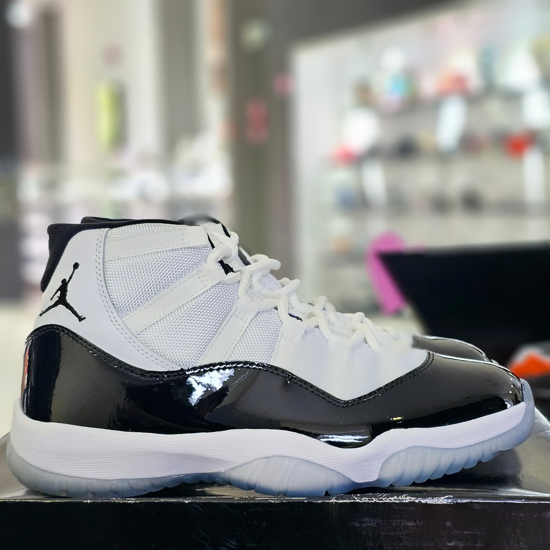 White Jordan 10 Size 11 Basketball Jordan 10 Concord 2018 Air