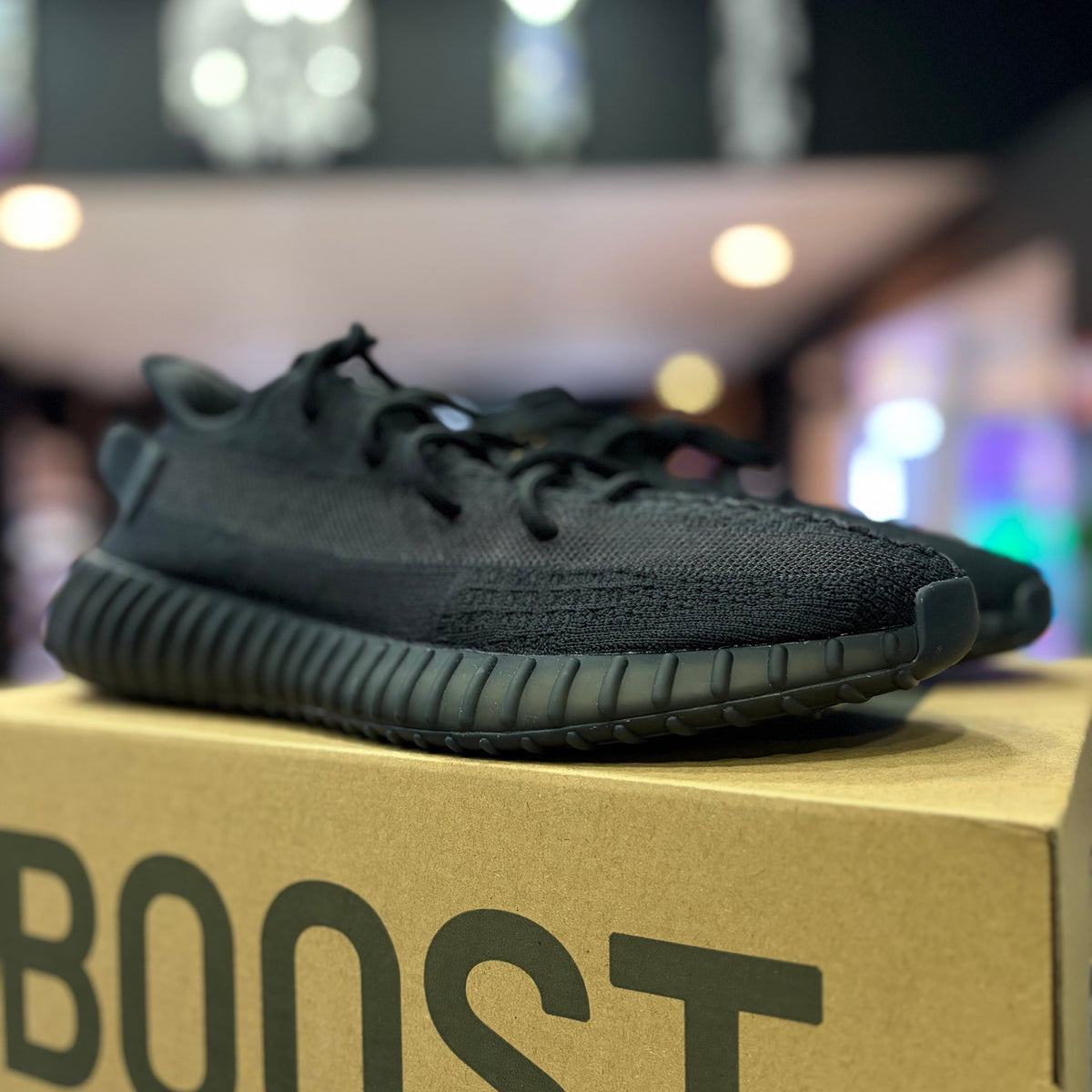 Yeezy Boost 350 V2 Onyx