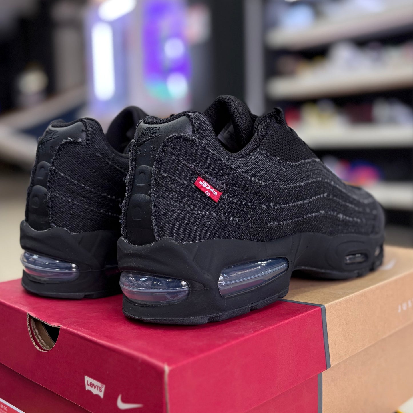 Levi's x Air Max 95 Black Anthracite