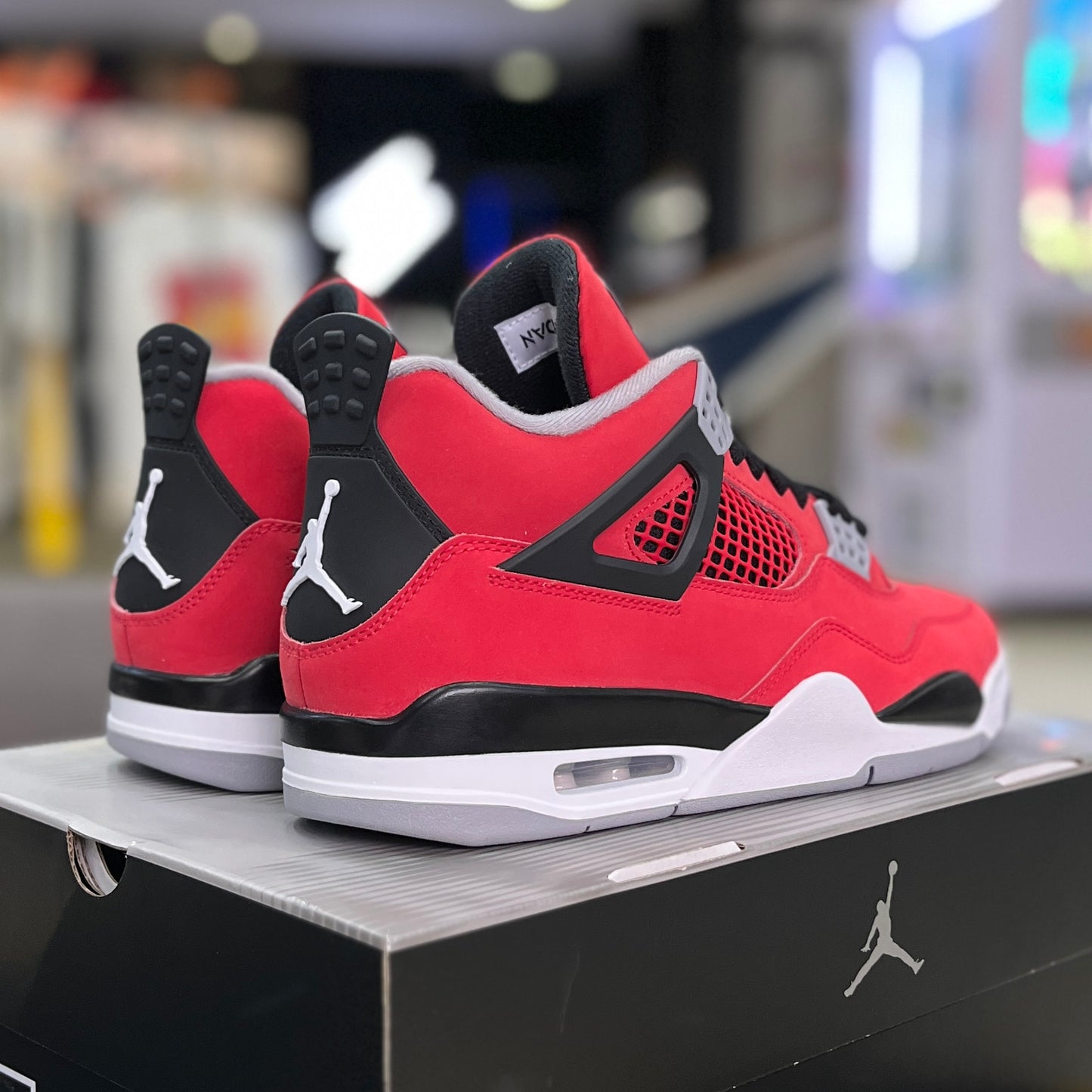 Jordan 4 Retro Toro Bravo 2026