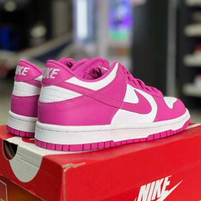 Dunk Low Active Fuchsia