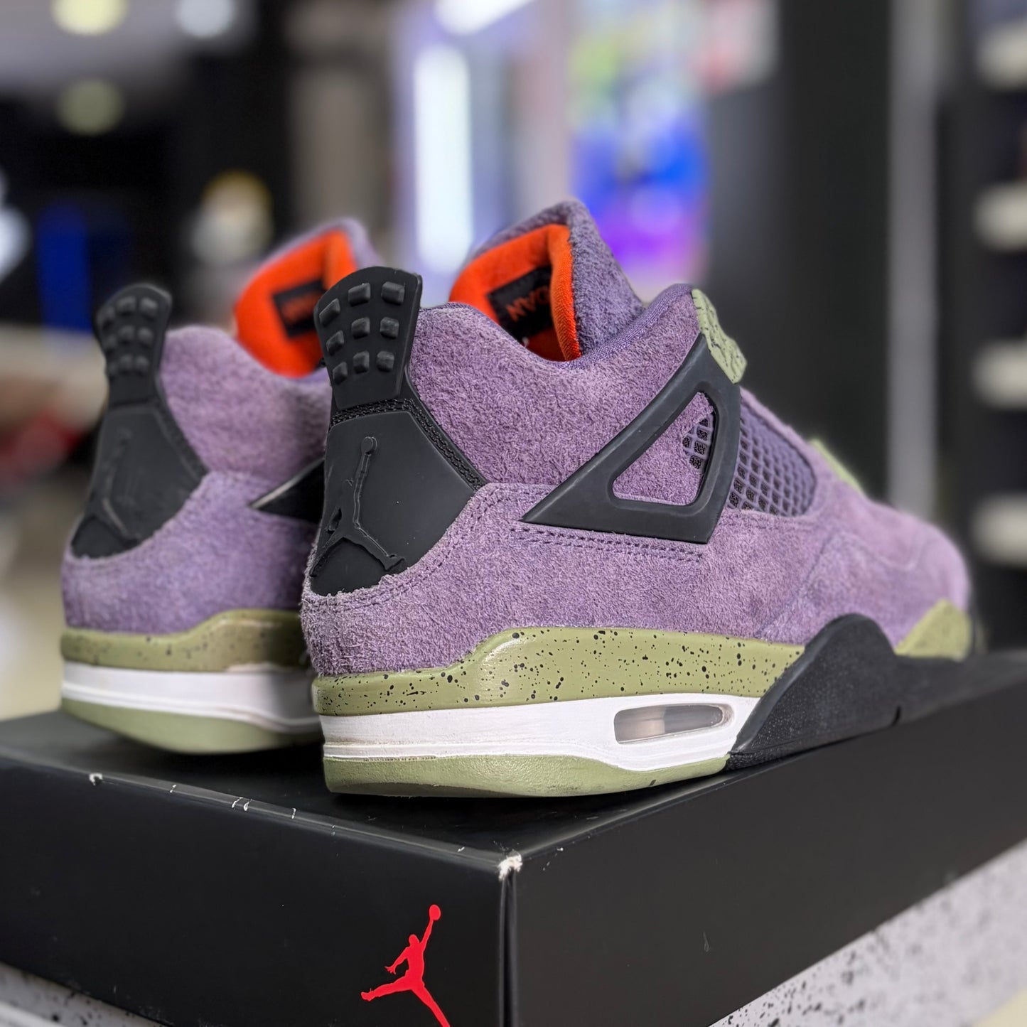 Jordan 4 Retro Canyon Purple