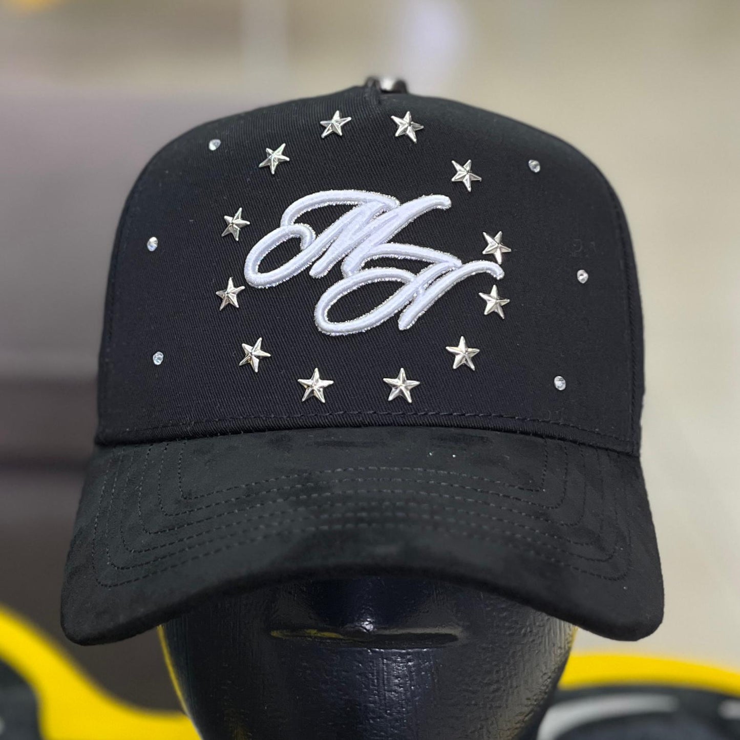 Gorra Mom Hats Black Angel