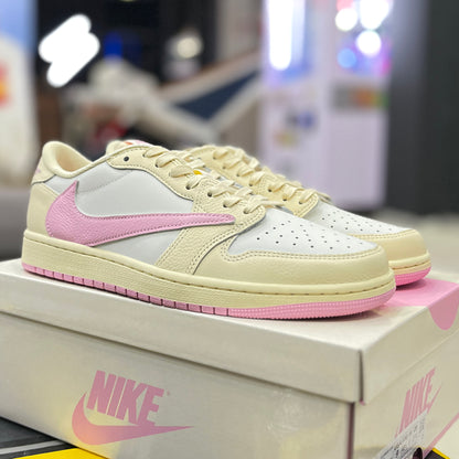 Jordan 1 low Travis Scott Shy Pink