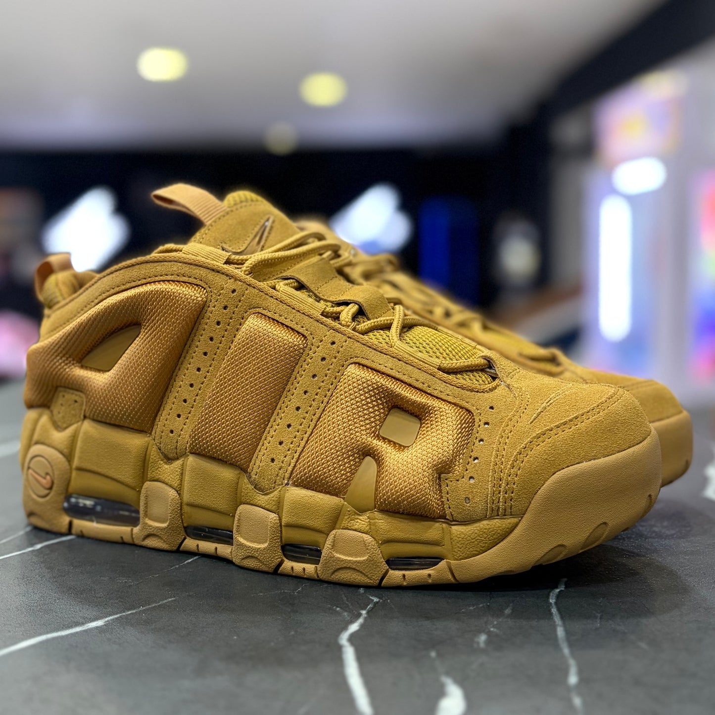 Uptempo Low Flax