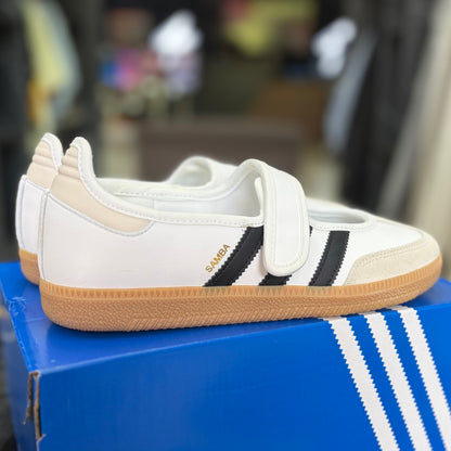 Samba Jane White