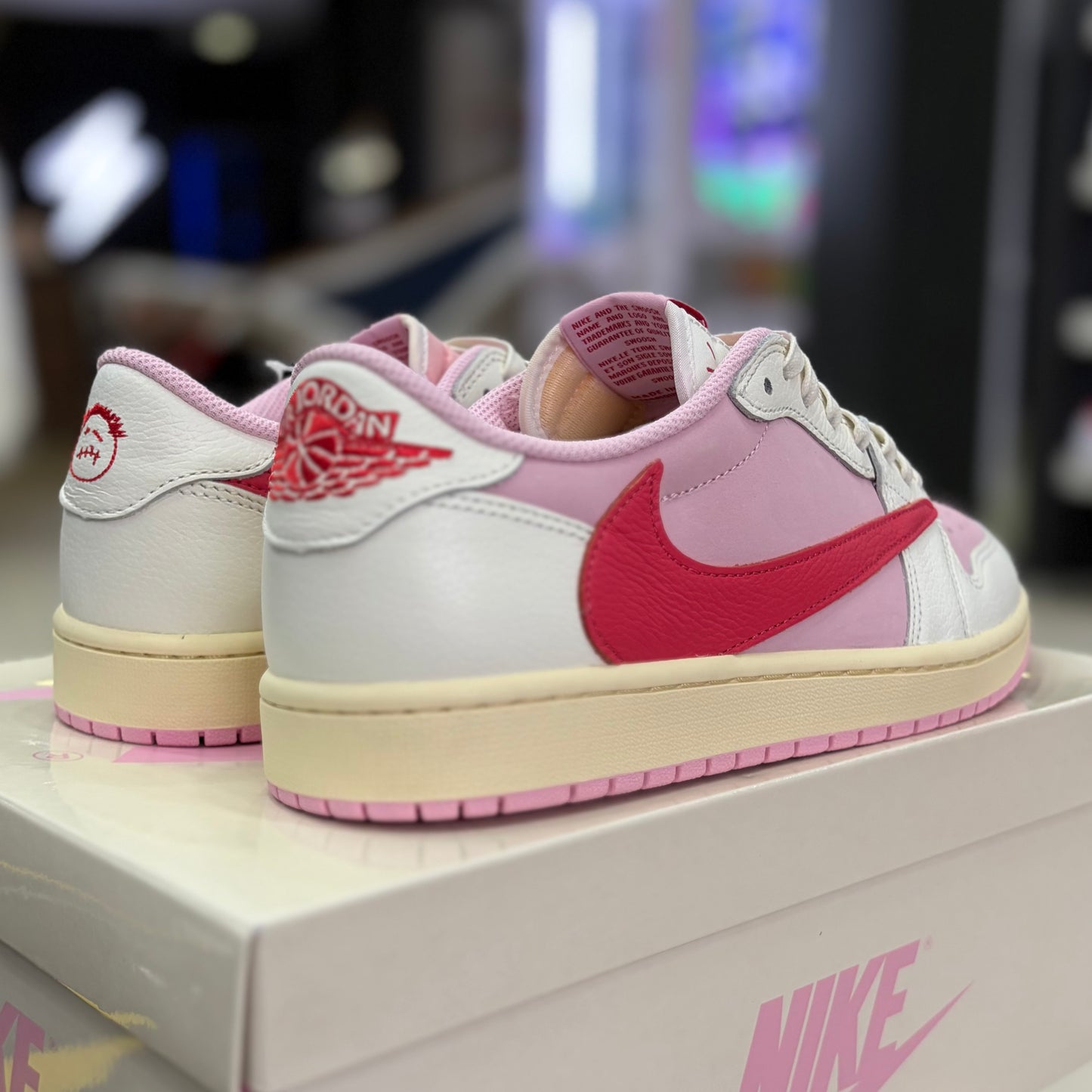 Jordan 1 Retro Low OG x Travis Scott Sail Tropical Pink