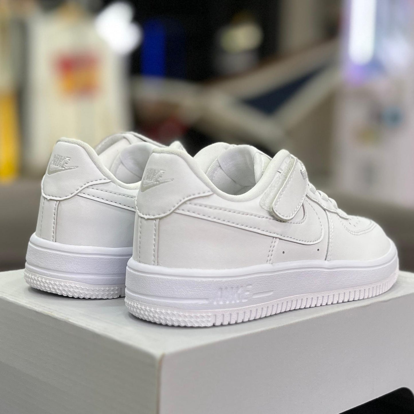 Air Force 1 Low EasyOn White
