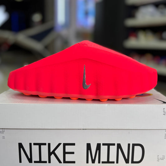 Nike Mind 001 Mule Solar Red