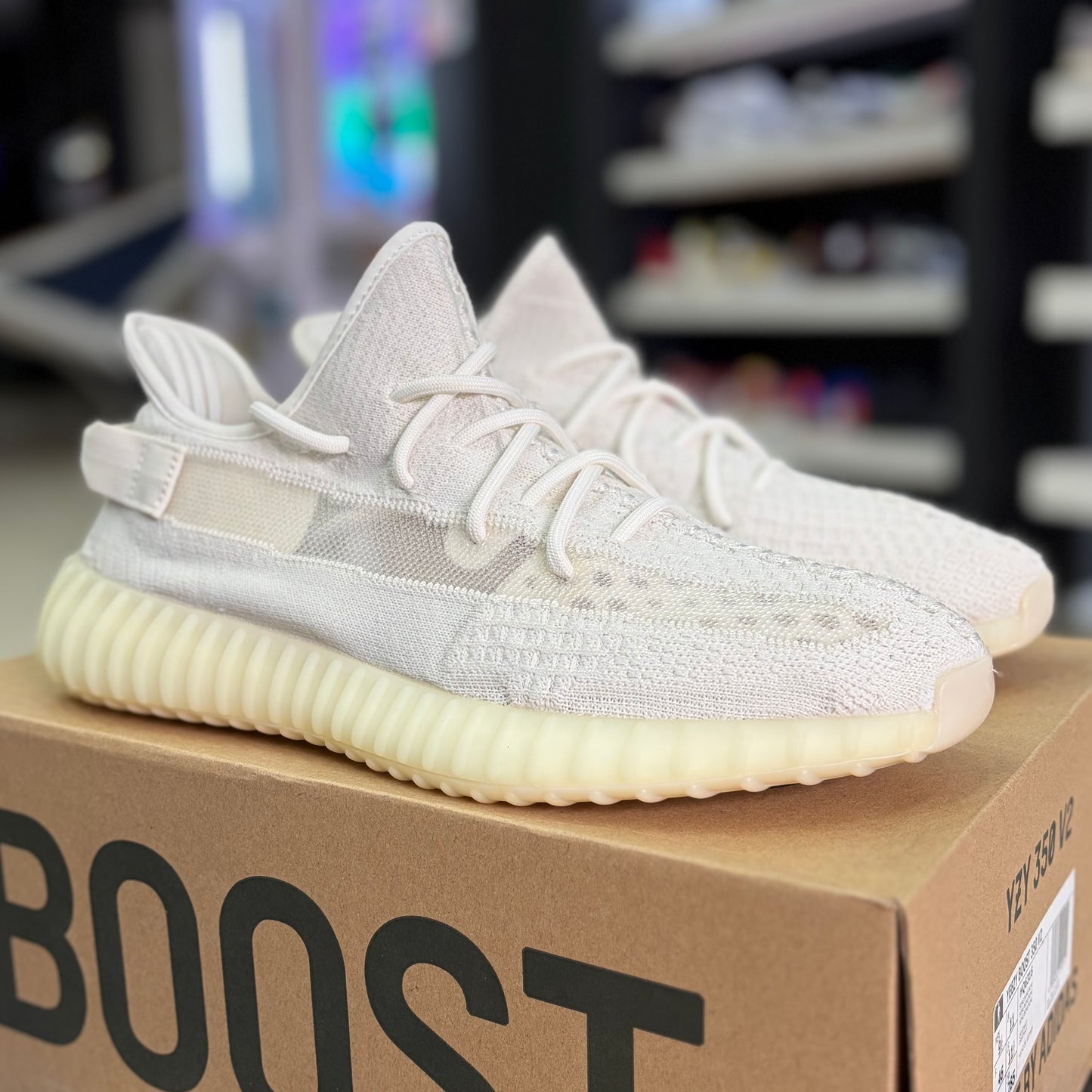 Yeezy Boost 350 V2 Bone