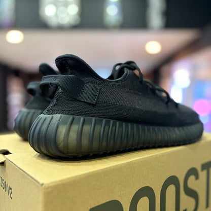 Yeezy Boost 350 V2 Onyx
