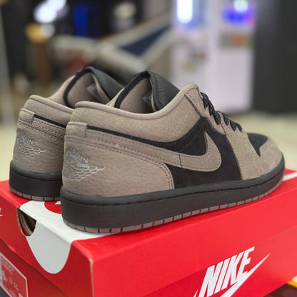 Jordan 1 Low SE Olive Grey