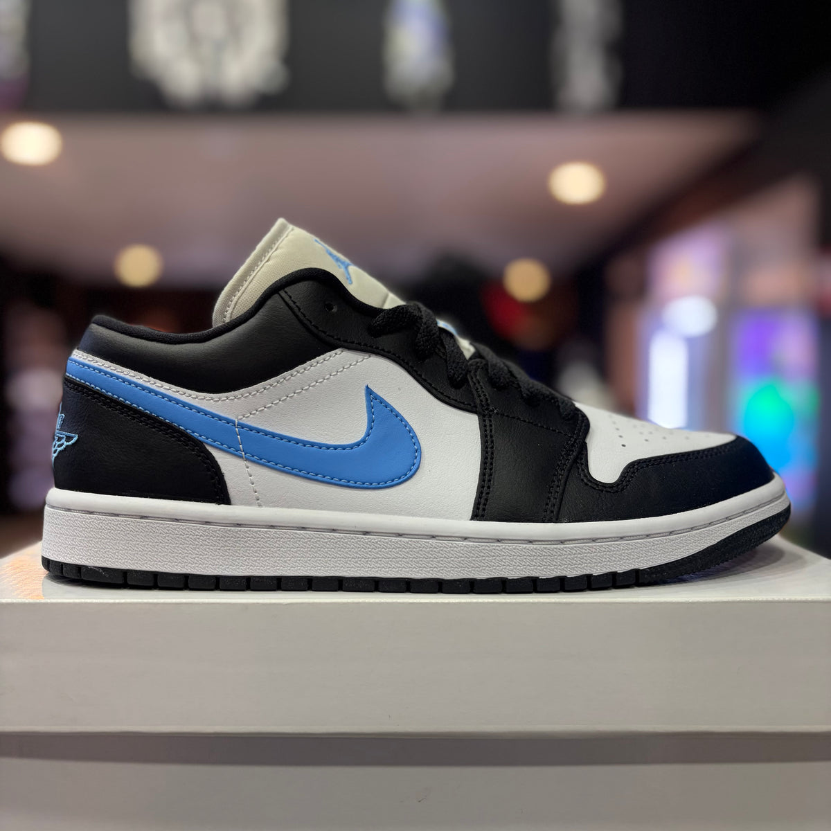 Jordan 1 Low Black University Blue
