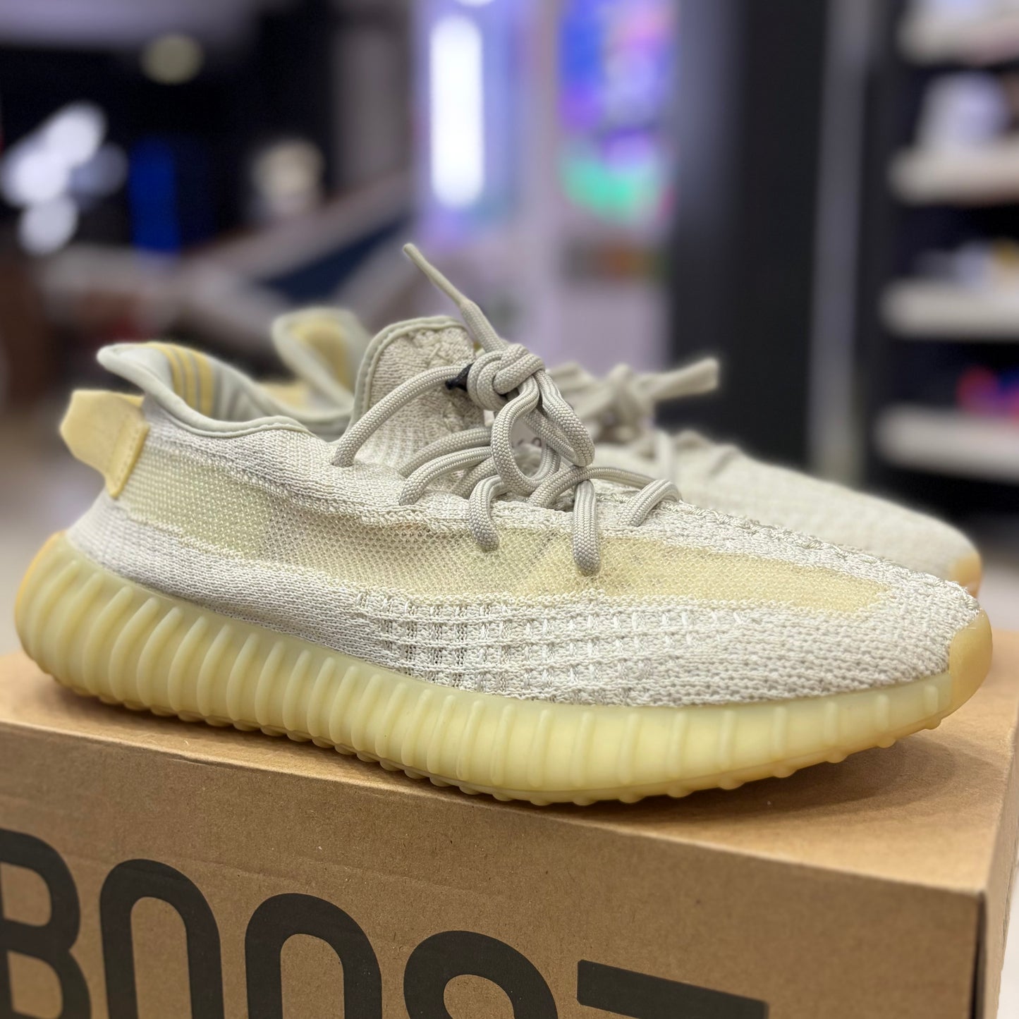 Yeezy Boost 350 V2 Light