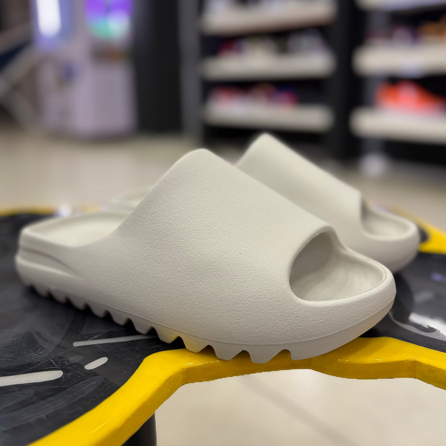 YZY Slide Cream