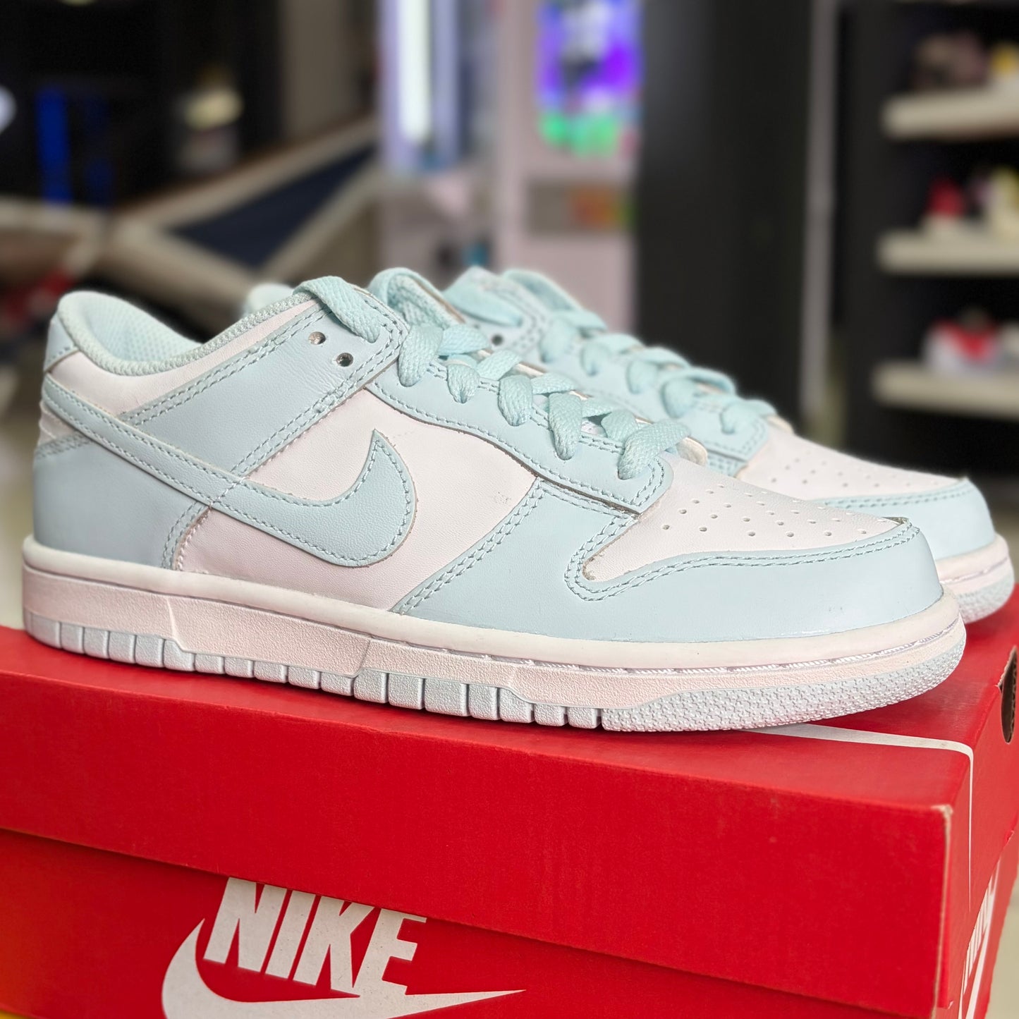 Dunk Low Glacier Blue