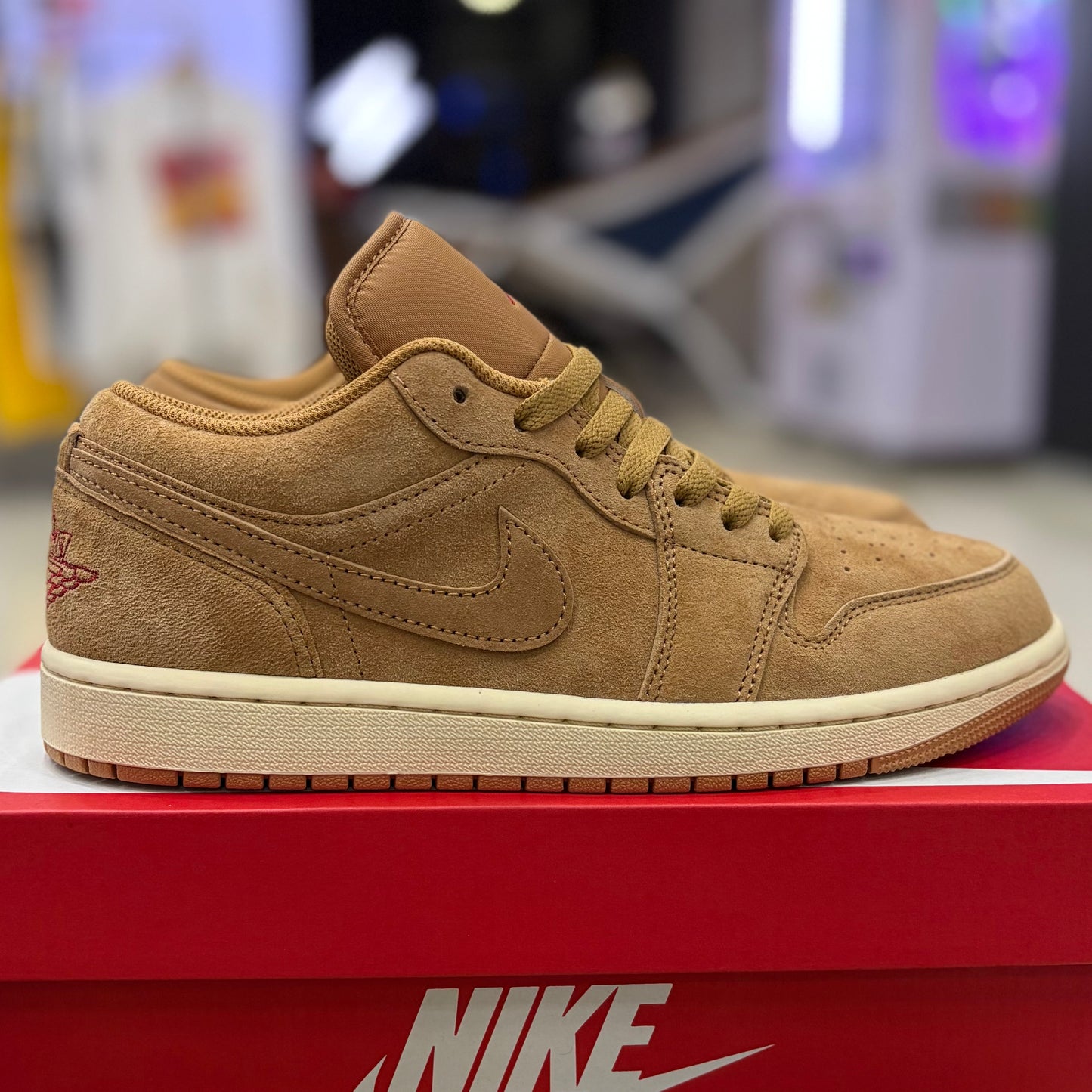 Jordan 1 Low Flax