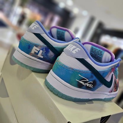 Dunk SB Low Futura Laboratories Bleached Aqua