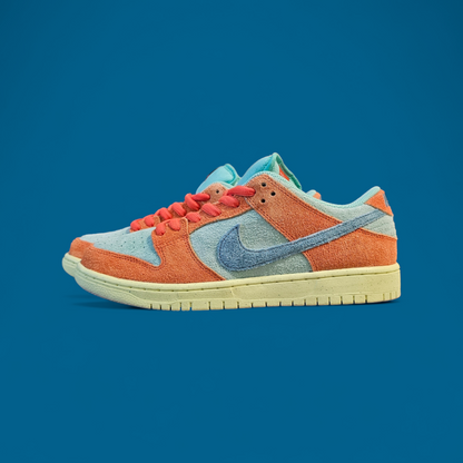 Dunk Low SB Orange Emerald Rise