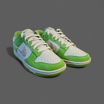 Dunk Low Safari Swoosh Chlorophyll