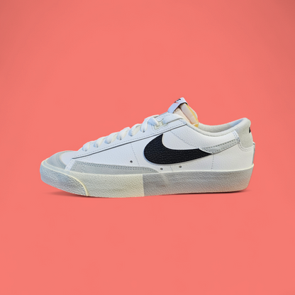 Blazer Low Summit White Light Silver