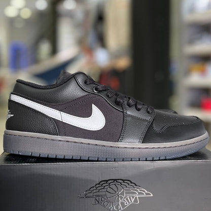 Jordan 1 Low Dark Gum Soles