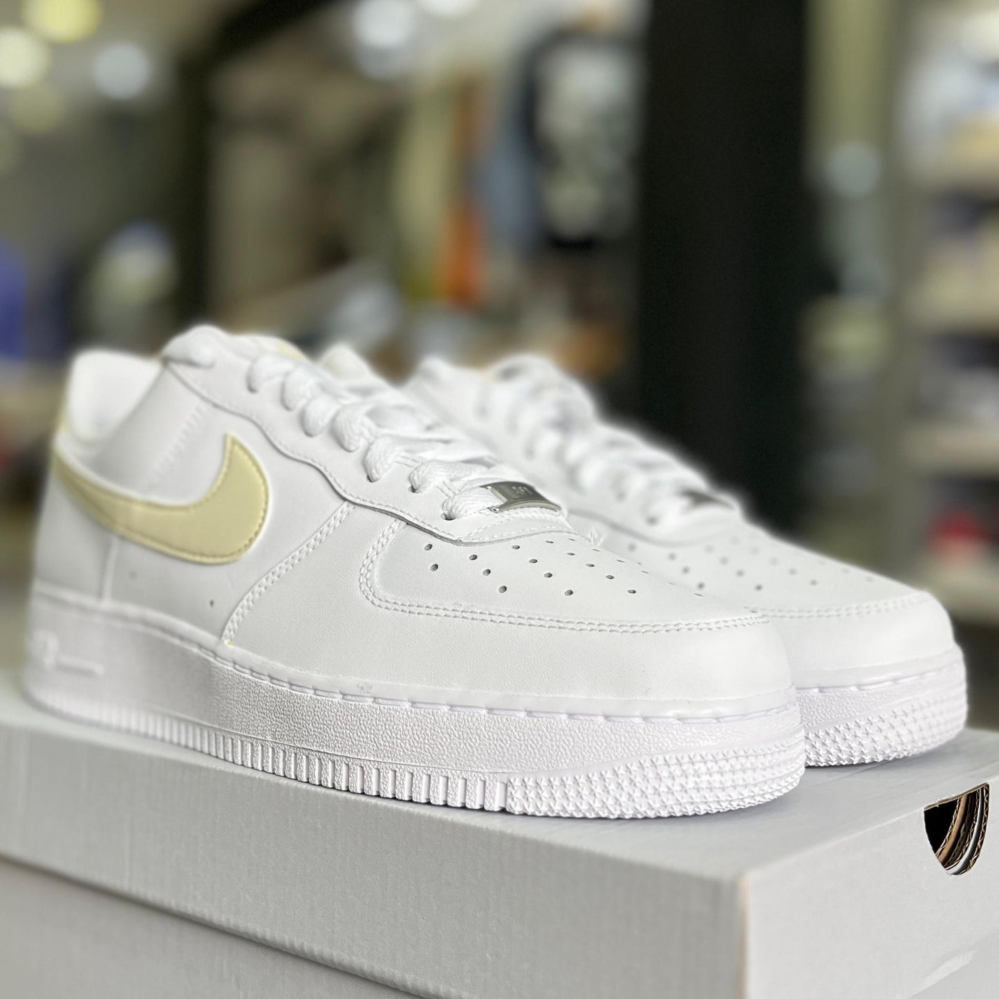 Air Force 1 White Light Khaki