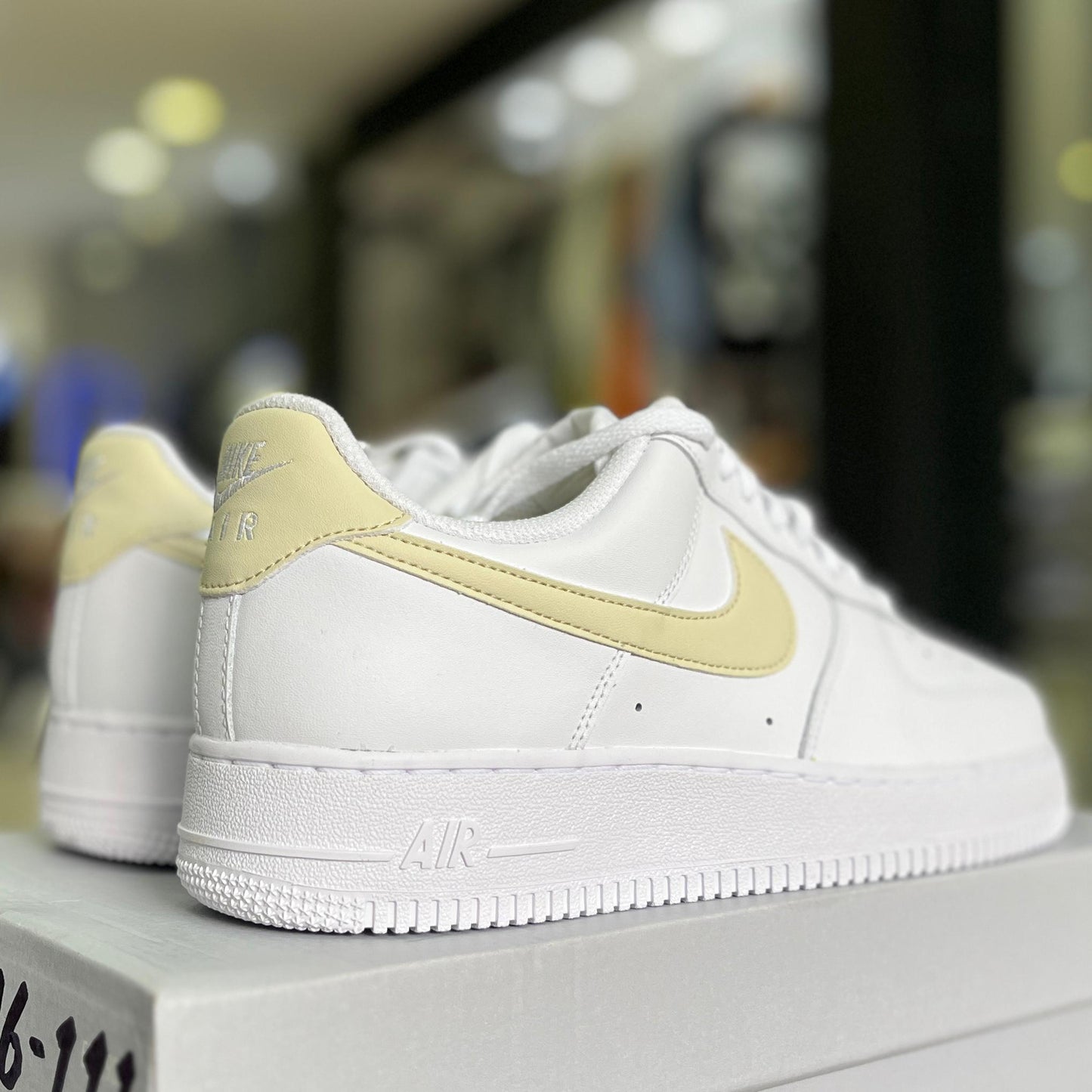 Air Force 1 White Light Khaki