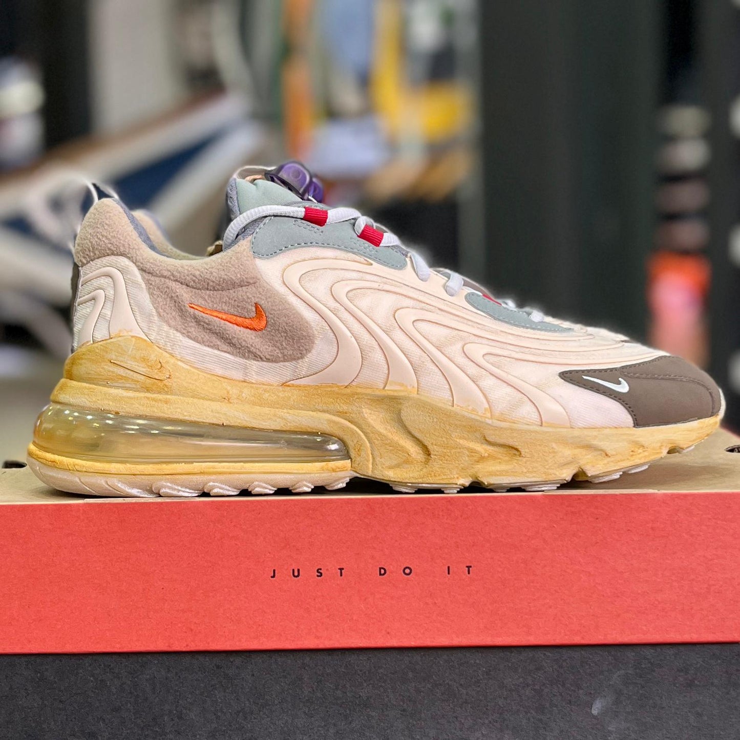 Air Max 270 React Travis Scott