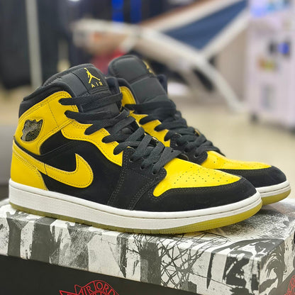 Jordan 1 Mid New Love