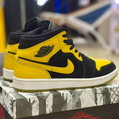 Jordan 1 Mid New Love