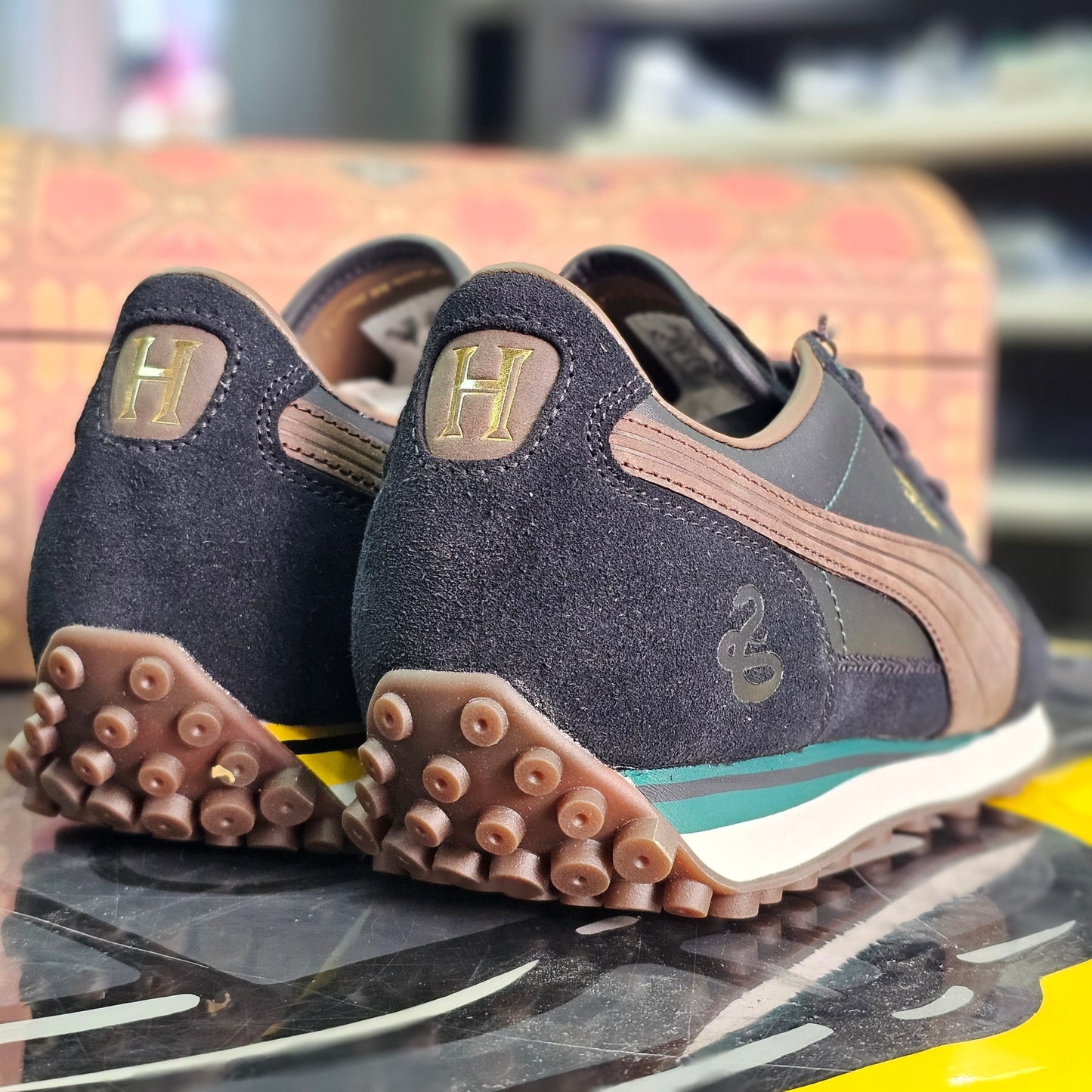 Harry Potter x Puma Easy Rider Hogwarts