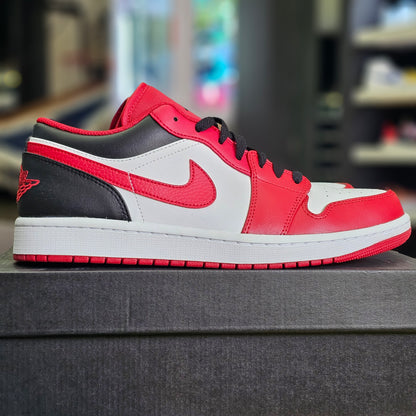 Jordan 1 Low Reverse Black Toe