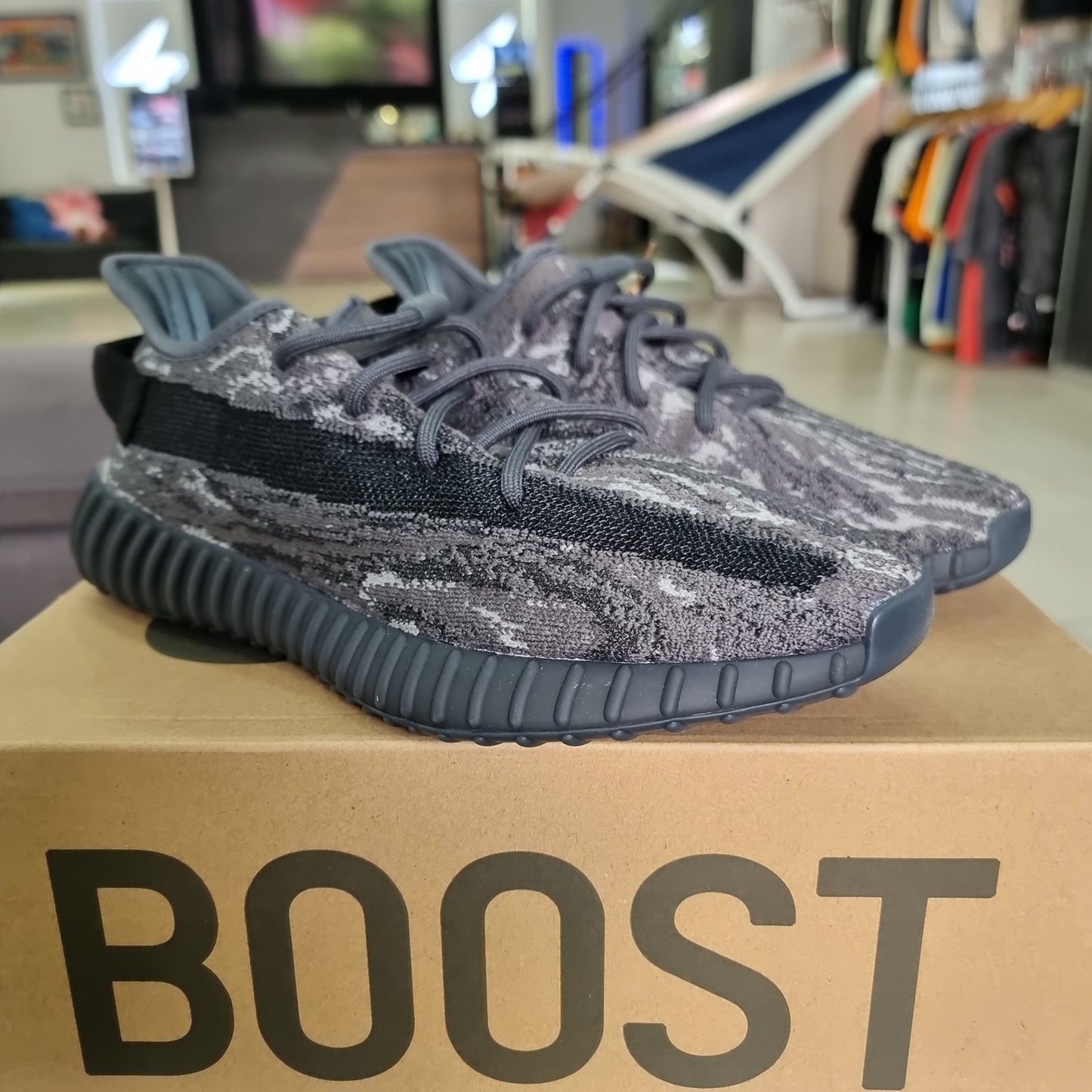 Yeezy Boost 350 V2 MX Dark Salt