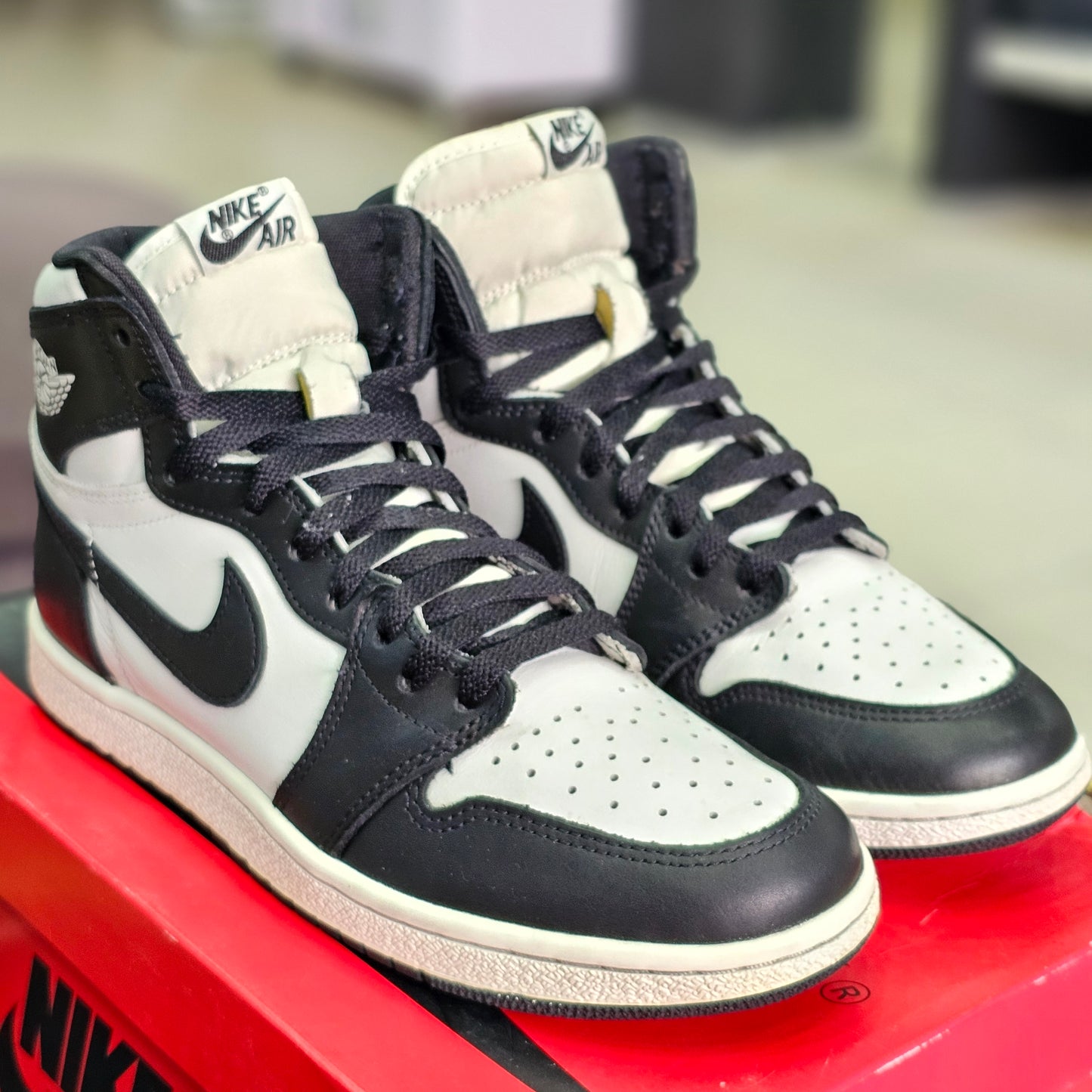 Jordan 1 High '85 Black White