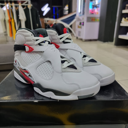 Jordan 8 Retro Bugs Bunny 2025