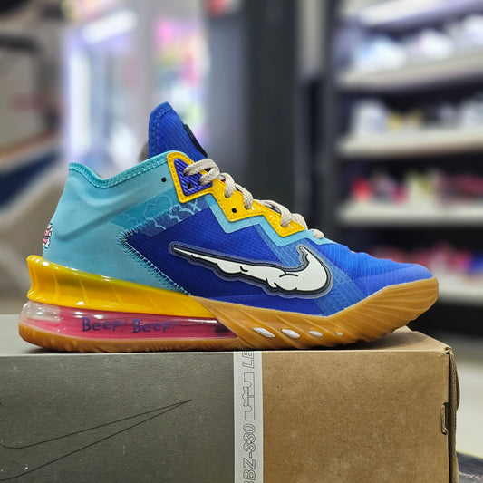 LeBron 18 Low Space Jam x Wile E. Roadrunner