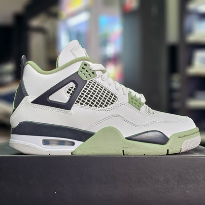 Jordan 4 Seafoam