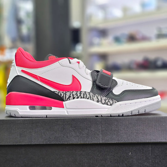 Jordan Legacy 312 Low Black Toe